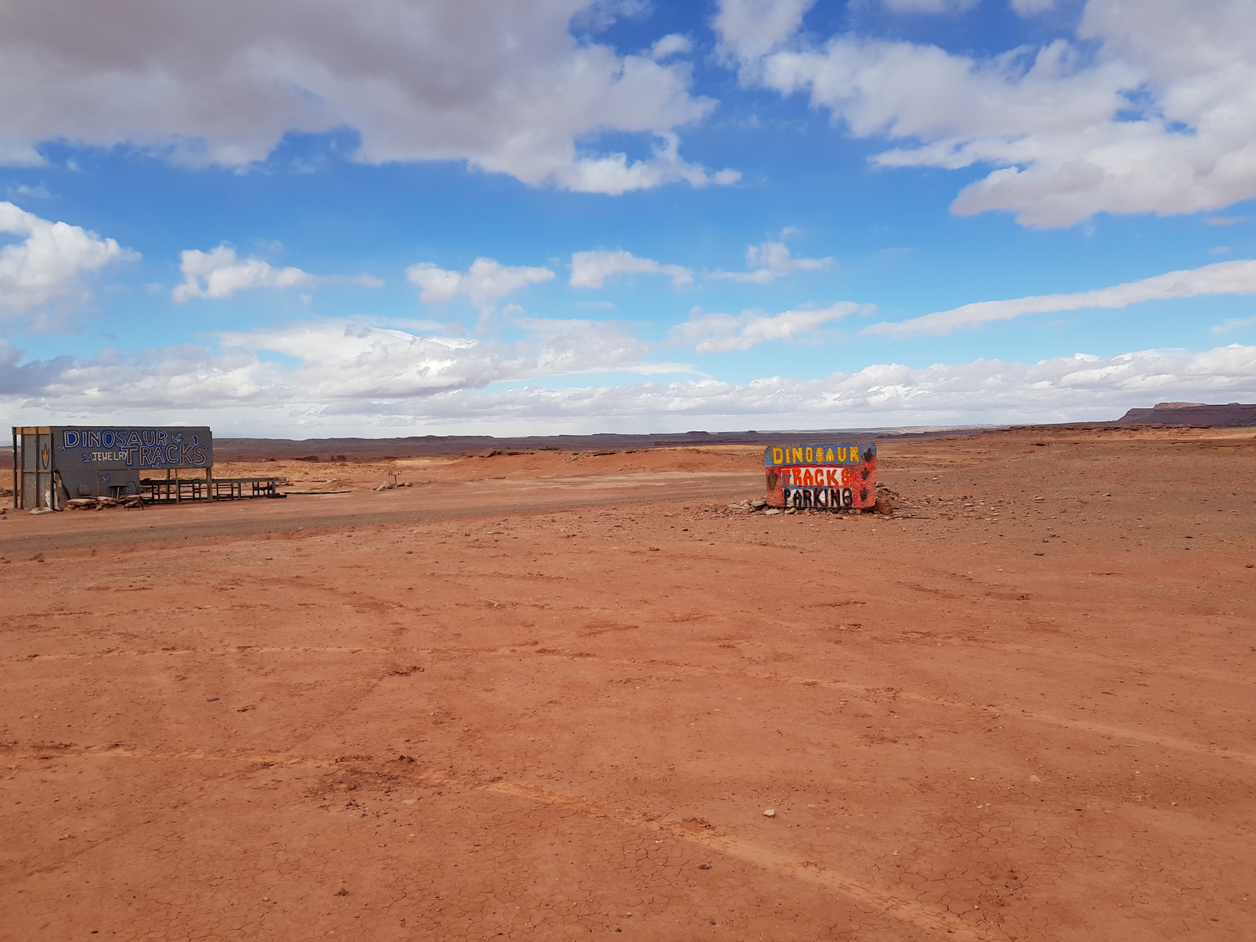 Tuba Dinosaur Track Site